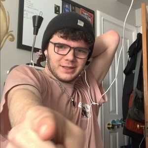 Meet your Posher, Shelby